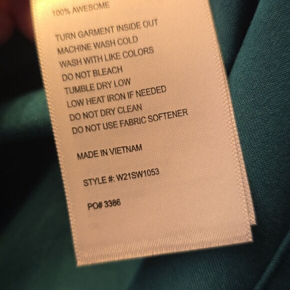 FIGS polo Scrub Top - Picture 5 of 5